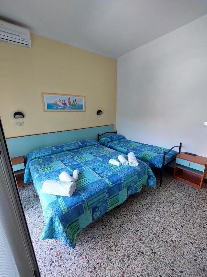 B&B Hotel Villa Nora Bellaria-Igea Marina Zimmer foto